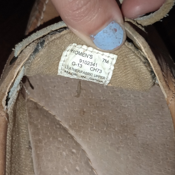 Sperry Boat Shoes - Picture 3 of 5